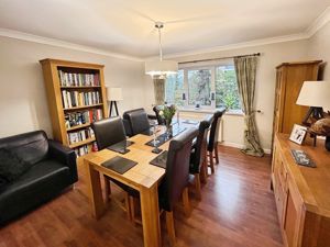 Dining Room - click for photo gallery